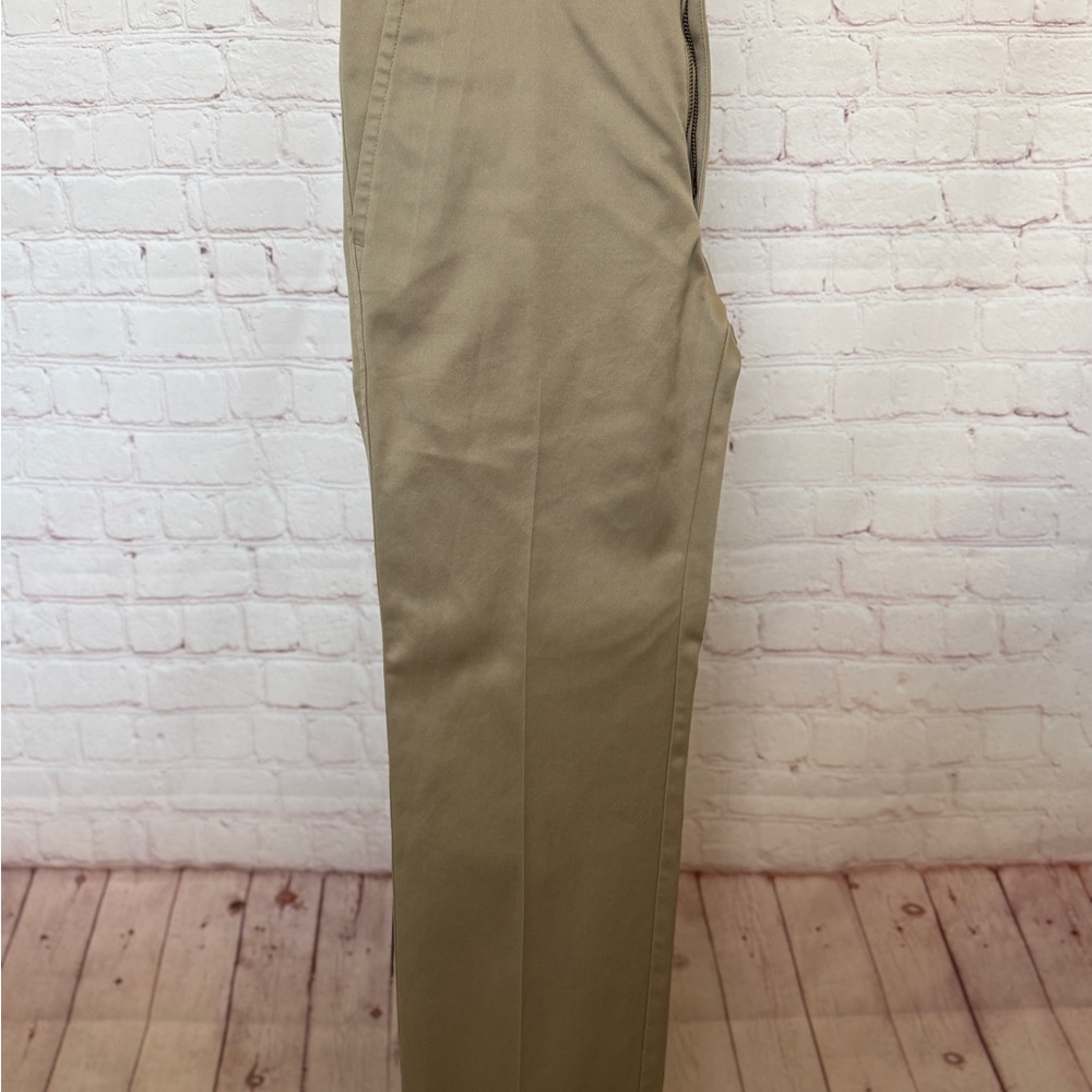 Dockers Men's Khaki Chinos